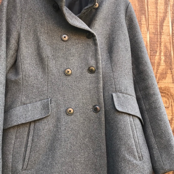 Roots 🇨🇦double breasted wool coat. - Picture 2 of 13